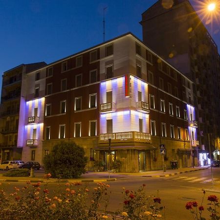 Hotel Londra Alessandria Kültér fotó