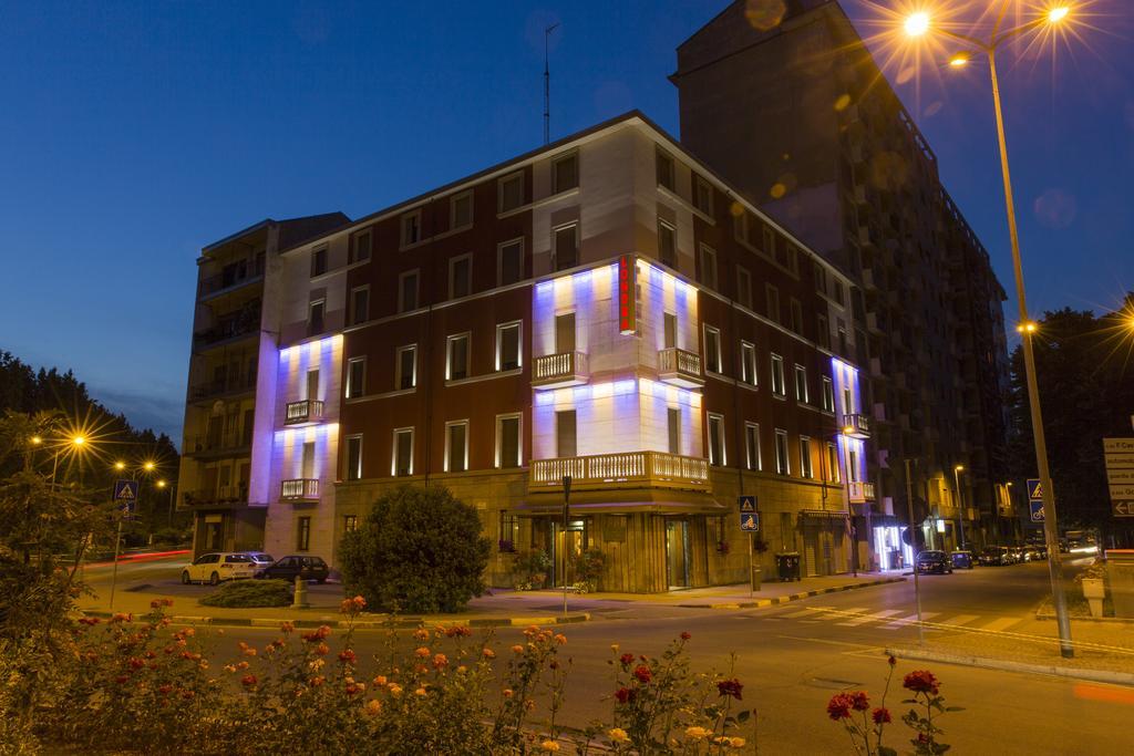 Hotel Londra Alessandria Kültér fotó